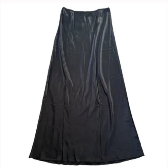 NEW Reformation Layla Silk Midi Skirt Elastic Waist in Black | US 4 UK 8 - Picture 7 of 10